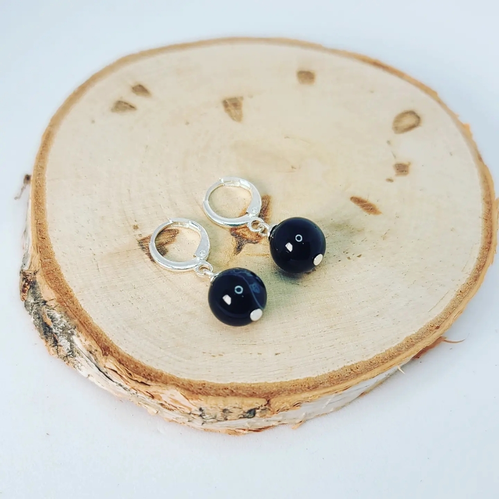 Black agate earring 10 mm